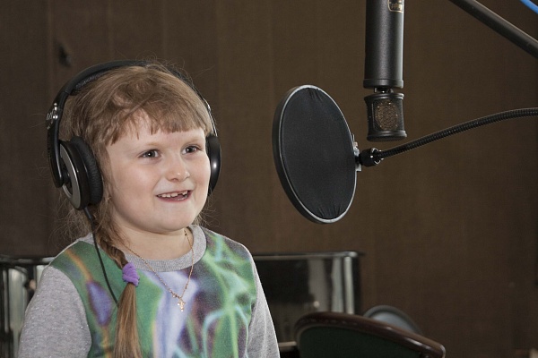 Запись песни в Астрахани. Ultra Подарки. Запись песни в студии звукозаписи Астрахани. Купить сертификат на создание своей песни в студии. Ultra Подарки Сервис UltraPodarki.ru 8 800 505 95 30. Запись песни Астрахань, запись песни, запись песни в студии Астрахани, запись песни в студии, сертификат на запись песни в Астрахани, сертификат на запись песни, урок вокала Астрахань, урок вокала, обучение вокалу Астрахань, обучение вокалу, эстрадный вокал Астрахань, эстрадный вокал,  создание песни Астрахань, создание песни