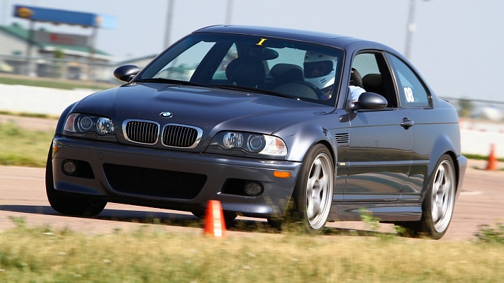 Контраварийное вождение в Астрахани. Ultra Подарки. Купить уроки контраварийного вождения в Астрахани. Научитесь водить машину в любых условиях! Сервис UltraPodarki.ru 8 800 505 95 30. Контраварийное вождение Астрахань, контраварийное вождение, экстремальное вождение Астрахань, экстремальное вождение, обучение вождению Астрахань, обучение вождению, вождение Астрахань, вождение,  курс вождения Астрахань, курс вождения, курсы экстремальное вождения Астрахань, курсы экстремального вождения, обучение в автошколе Астрахань, обучение в автошколе