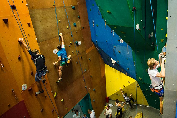 Занятия скалолазанием в Астрахани. Ultra Подарки
. Купить занятия по скалолазанию в Астрахани. Скалодром укрепляет тело и создаёт положительные эмоции. Сервис UltraPodarki.ru 8 (800) 505 95 30
. Скалолазание Астрахань, скалолазание, скалодром Астрахань, скалодром, скалолазание школа Астрахань, скалолазание школа, купить скалолазание Астрахань, купить скалолазание, занятия скалолазание Астрахань, занятия скалолазание, уроки скалолазания Астрахань, уроки скалолазания