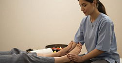 Традиционный тайский массаж ног