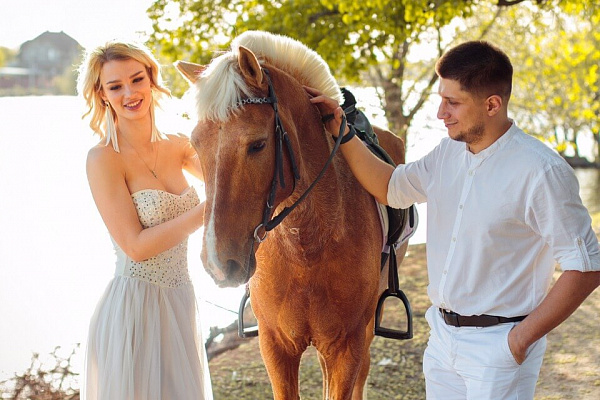 Обучение верховой езде в Астрахани. Сервис Ultra Подарки. Купить обучение верховой езде в Астрахани. Вы сможете попробовать курс по верховой езде и конные прогулки. Сервис UltraPodarki.ru 8 800 505 95 30. Обучение верховой езде, верховая езда в Астрахани, верховая езда Астрахань, конный спорт, уроки верховой езды, школа верховой езды, конные прогулки, верховая езда, школа верховой езды в Астрахани, конные прогулки в Астрахани, обучение верховой езде в Астрахани, конный спорт в Астрахани, уроки верховой езды в Астрахани